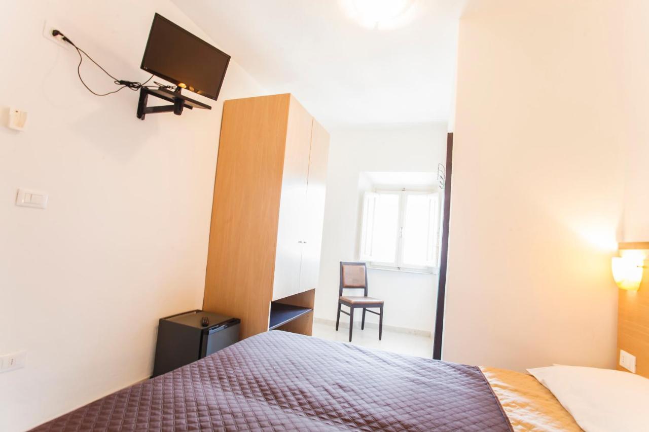 Hotel Rex Βιαρέτζιο Εξωτερικό φωτογραφία