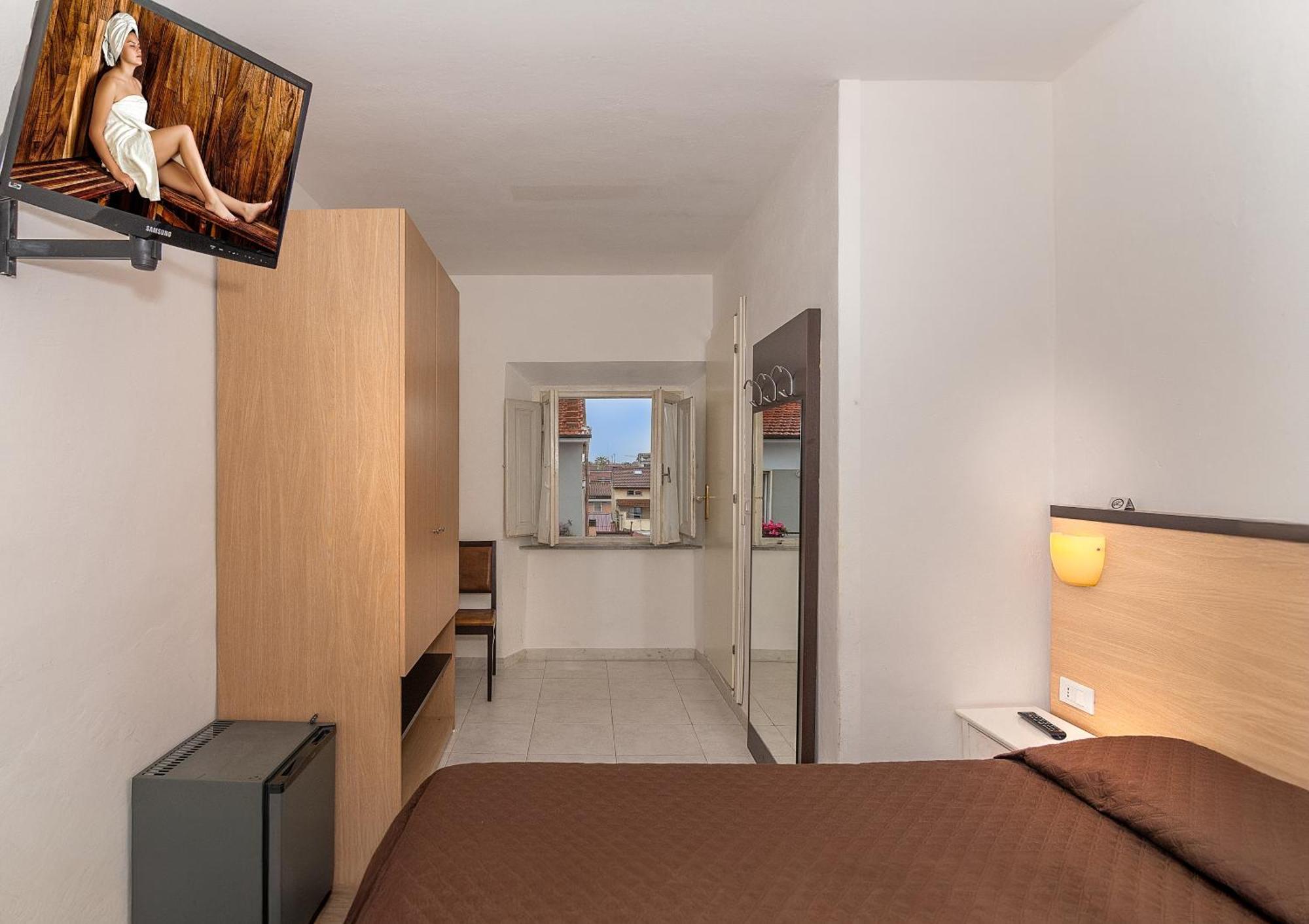 Hotel Rex Βιαρέτζιο Δωμάτιο φωτογραφία